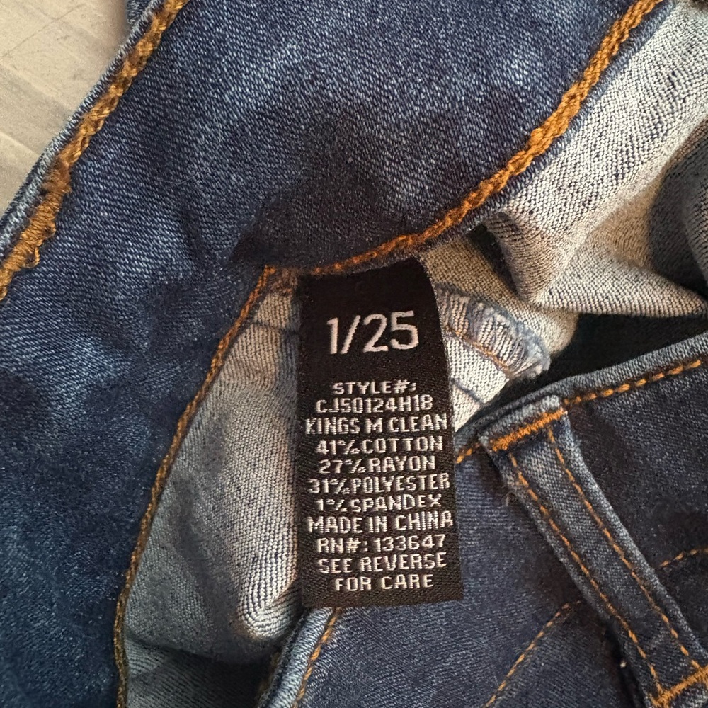 Celebrity pink jean skirt - Picture 3 of 4